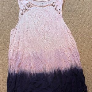 changing color tank top with crossed tops